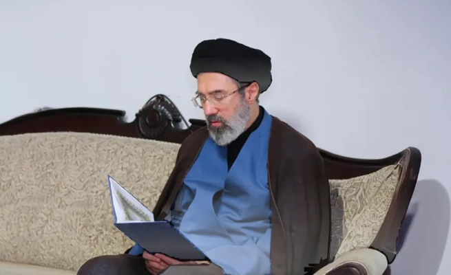 تصريحات لافتة من الرئيس الإيراني بشأن مجتبى خامنئي..ماذا قال؟